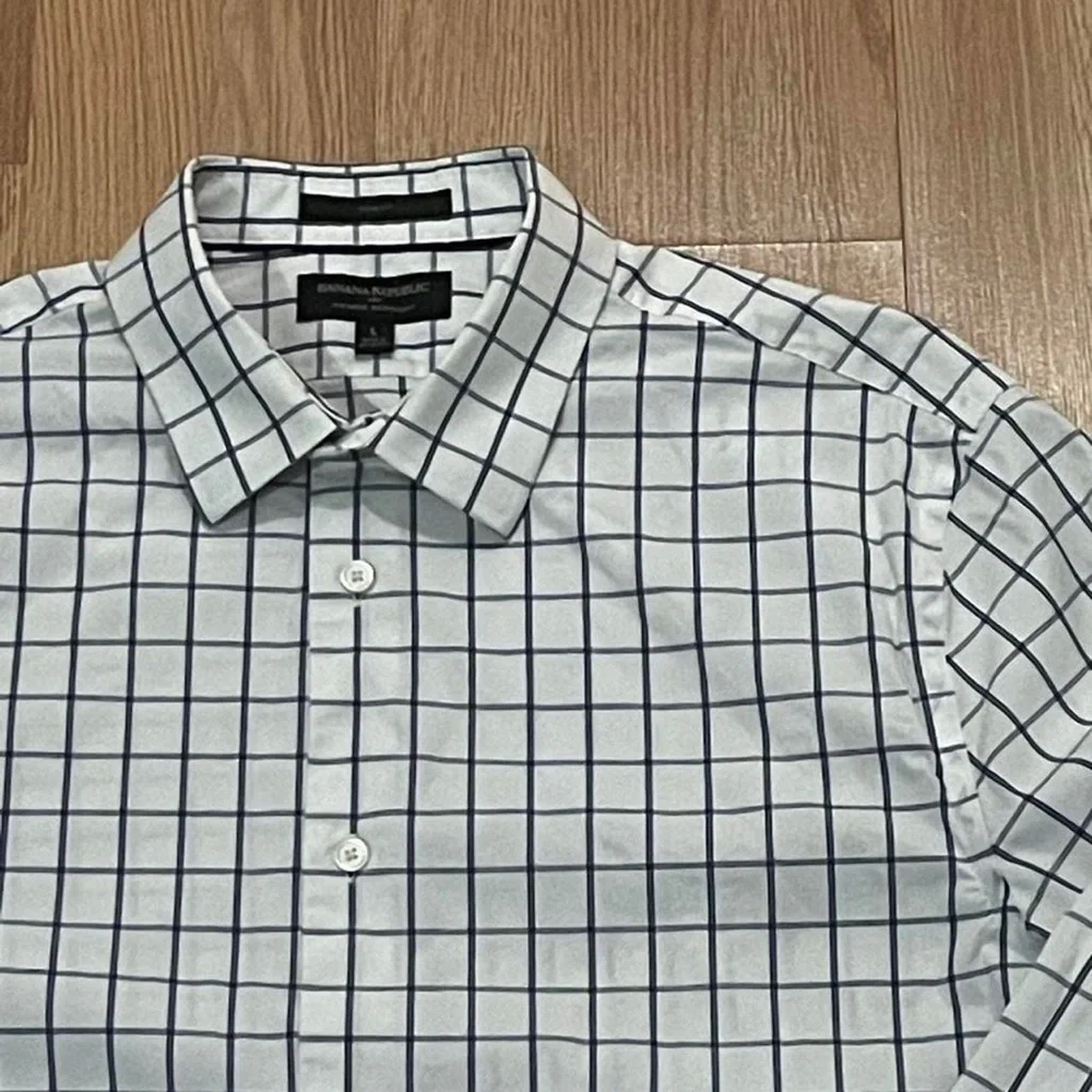 Banana Republic Men’s Large Slim Fit Long Sleeve Button Down Shirt White Plaid
